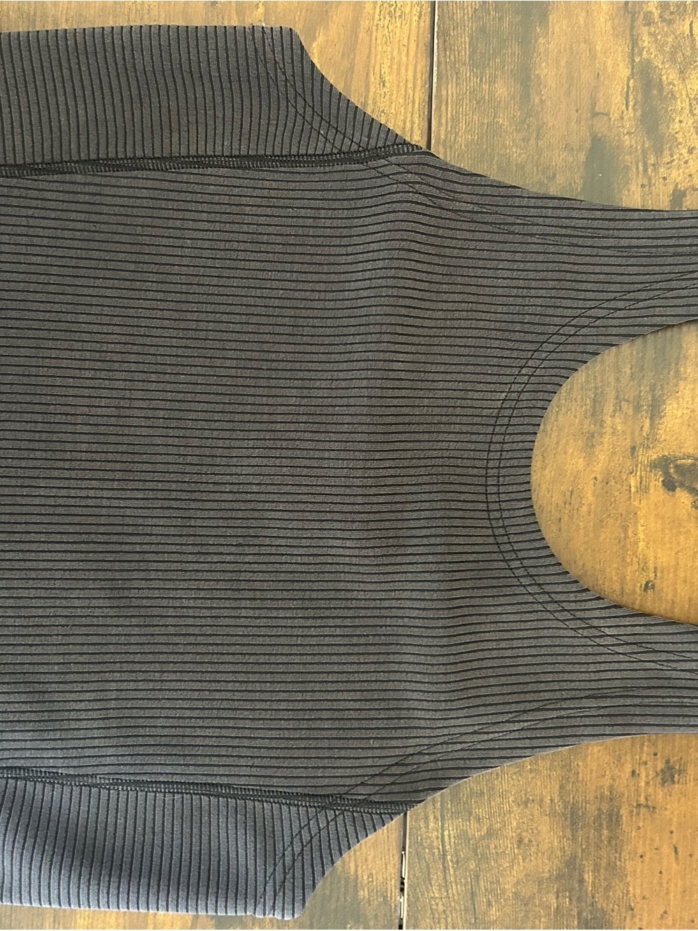 Lululemon cropped Ribbed Sleeveless Tank Top in Dark Charcoal, softstream size 4